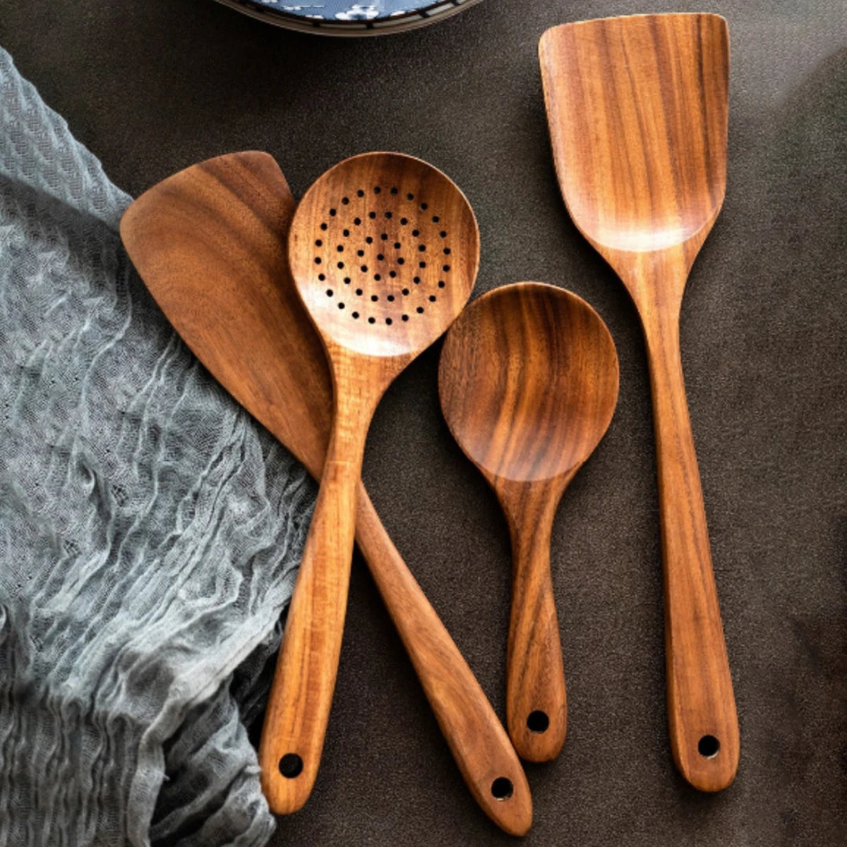 Wooden kitchen utensil set