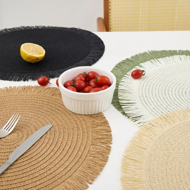 Hand-woven round placemat with fringes